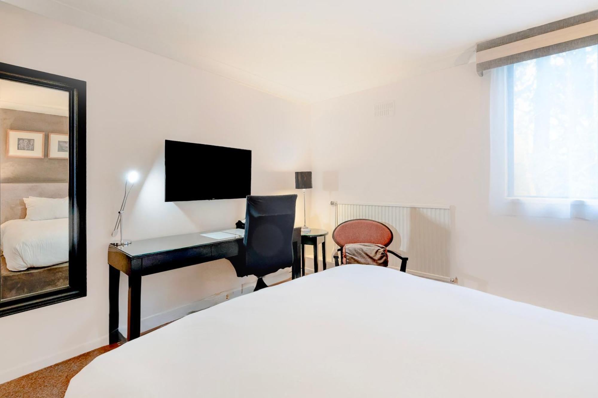 Double Guest Room